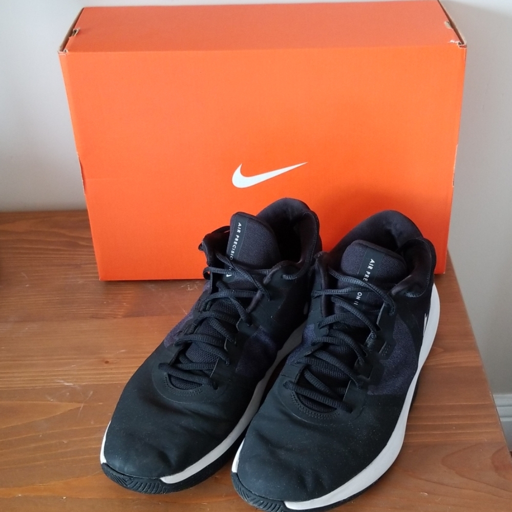 EUC Nike Air Precision II NBK